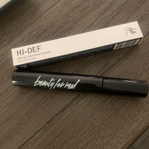 Sephora Makeup - 3/$15 Beauty For Real hi-def volumizing mascara Sephora Makeup - 3/$15 Beauty For Real hi-def volumizing mascara
